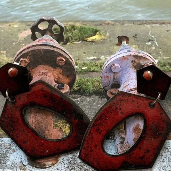Oorbellen emaille rood